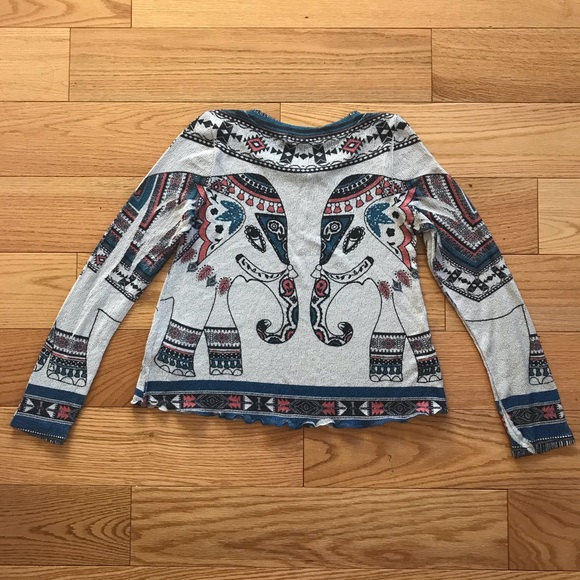 Gaze USA Long Sleeve Elephant Print Top - Picture 3 of 5